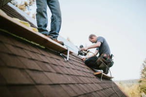 Local Roofers in Hoene Spring, MO